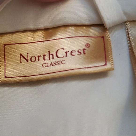 Northcrest Classic Womens Lightweight Quilted Vest, Full Zip up, Pockets - Picture 8 of 9